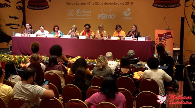 Painel-04—Representação-das-Mulheres-no-Executivo-e-Legislativo-do-Brasil-e-da-América-Latina