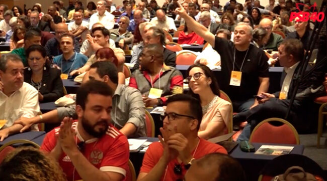 Atividades-no-Plenário-Central