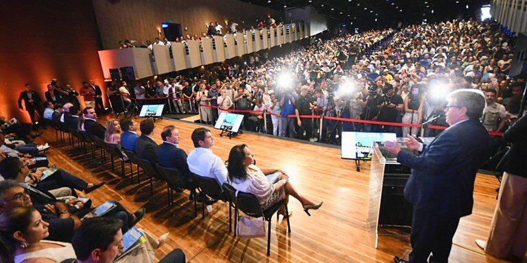 292c469b-50d0-4eb2-89b3-df07a695ff3a